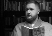 На Тверском бульваре нашли тело публициста и националиста Егора Просвирнина