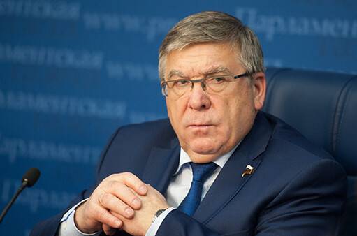 
В Союзе пенсионеров России интересуются, откуда правительство планирует взять деньги на новогодние выплаты                