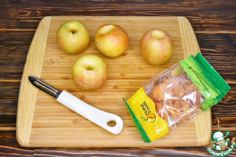 Утка с яблоками и курагой