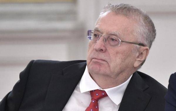 
Динамика не улучшается, врачи рассказали о состоянии Владимира Жириновского на сегодня 9 марта                