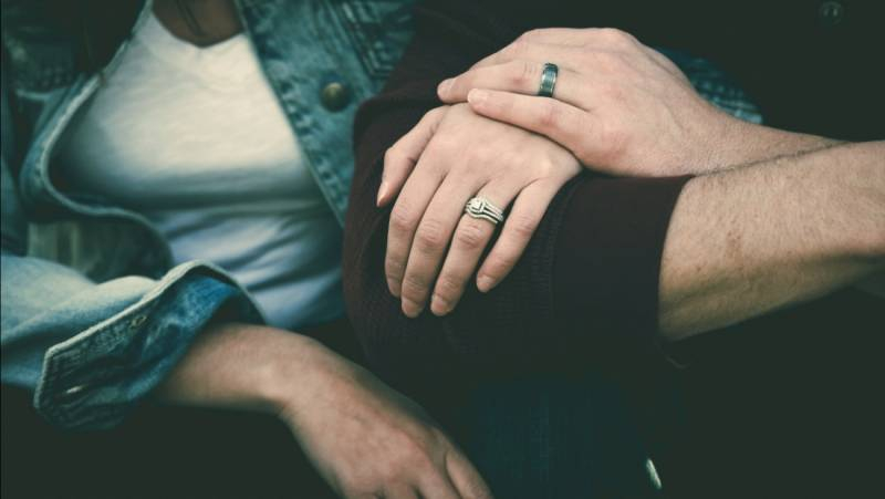 Кого из знаков зодиака ждет незабываемый роман в марте 2022 года