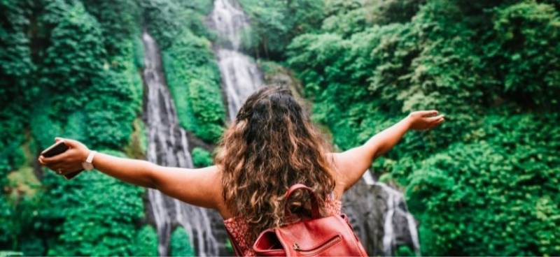 Как отдыхают и работают россияне во время майских праздников в 2022 году