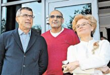 Правда ли, что знаменитая телеведущая Елена Малышева выехала из России