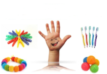 Как развивать мелкую моторику у ребенка?