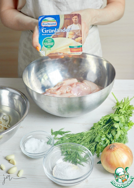 Куриные колбаски с сыром