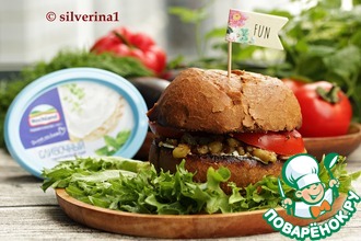 Куриные колбаски с сыром