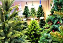 Искусственная елка : отличная замена настоящему дереву