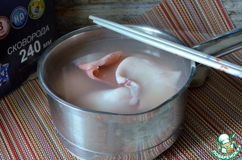 Винегрет с жареными кальмарами