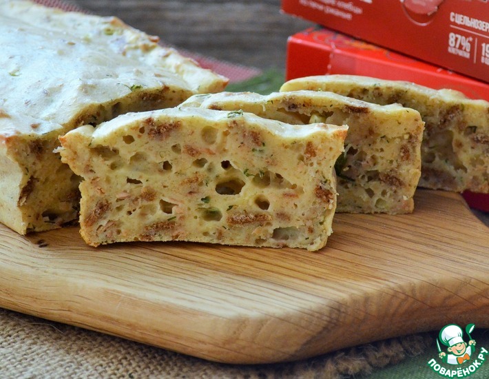 Творожный кекс с тунцом и хлебцами