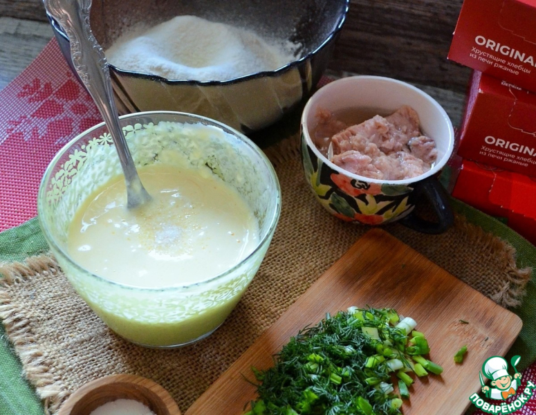 Творожный кекс с тунцом и хлебцами
