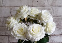 Искусственные букеты в интерьере