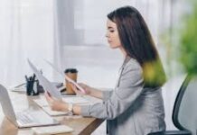 Поиск работы с компанией «Ваш персонал»