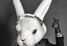 Какими преимуществами обладает музыкальный портал Krolik.biz?