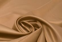 Критерии выбора тканей для пошива одежды в интернет-магазине