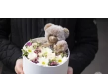 Цветы в коробке: оригинальный подарок на любой случай