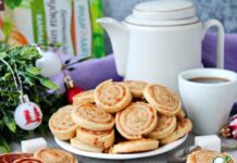 Закусочное печенье с ветчиной и сыром