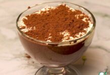 Банановый смузи с овсяными хлопьями