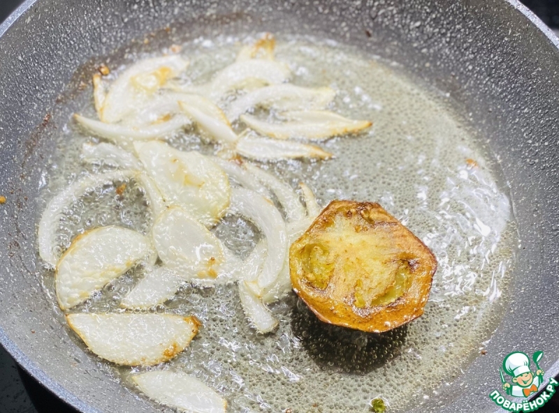 Баклажановая запеканка с куриным фаршем