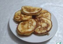 Рисовые оладьи с бананом