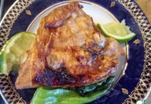 Куриные бедра с мисо и имбирем