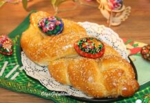 Сдобный пасхальный хлеб с тремя начинками