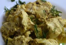 Куриное филе в соусе карри