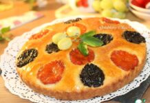 Пирог на кефире «Манник с сухофруктами»