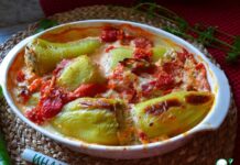 Запечённые фаршированные перцы
