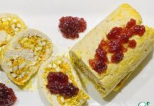 Рулет из фарша индейки с овощами и яйцами