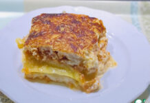 Кабачковая лазанья с куриным фаршем и соусом бешамель