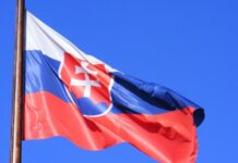 Консульство Словакии возобновило прием заявок на туристические визы
