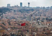 Турция хочет привлечь в страну 80 миллионов туристов в год