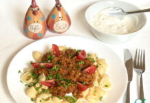 Турецкая паста с чечевицей