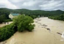 Туристы в Краснодарском крае не пострадали из-за непогоды