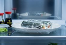 Секреты хранения и подачи роллов: как сохранить вкус и свежесть при доставке