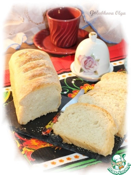 Белый хлеб домашней выпечки