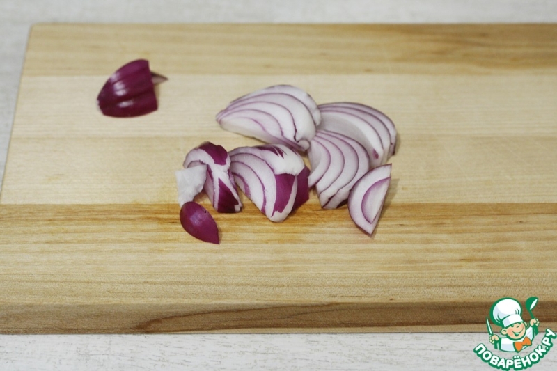 Гаспачо из персиков и томатов