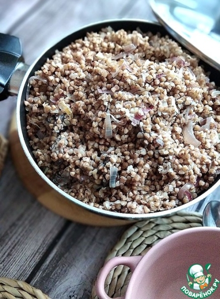 Гречневая каша с грибами и луком