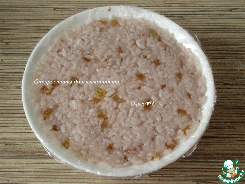 Коливо с клубничным джемом и миндалем