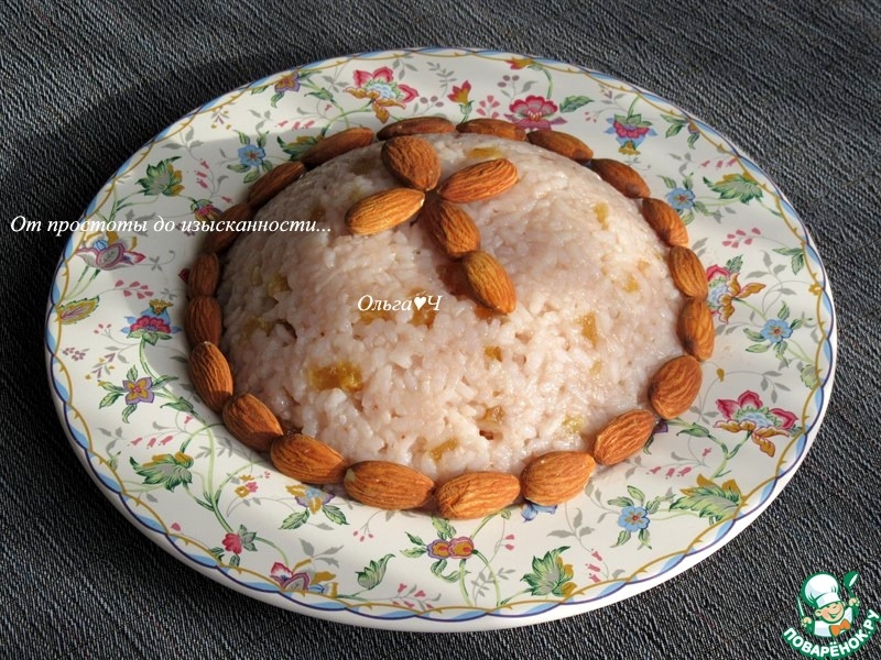 Коливо с клубничным джемом и миндалем