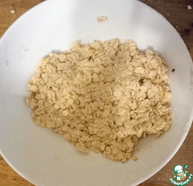 Крамбл из ревеня