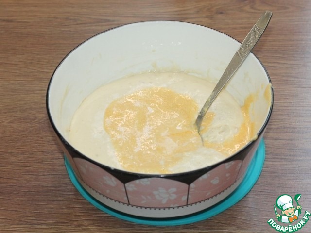Куличи с брусничной помадкой