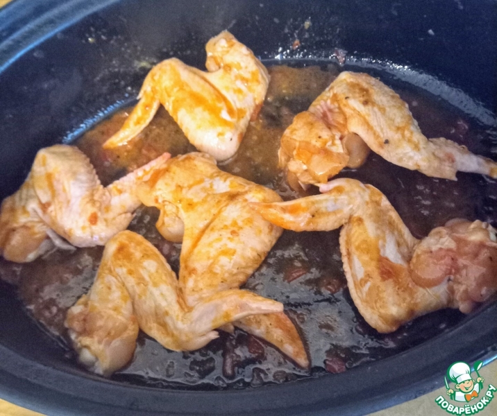 Курица, запеченная с хариссой и курагой