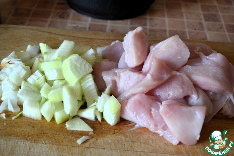 Куриное филе в соусе карри