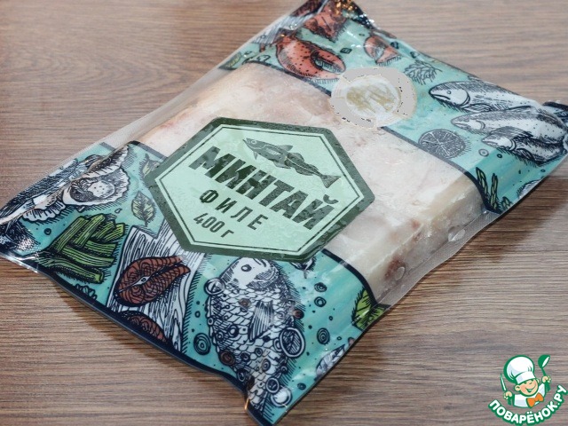 Минтай с зажаркой под соусом