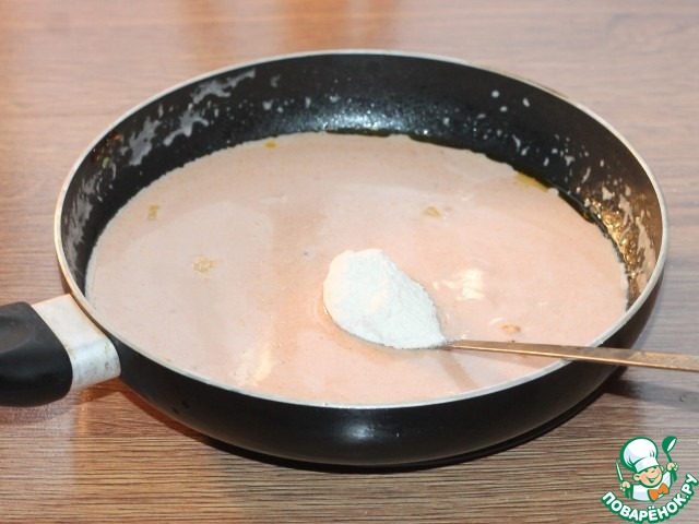 Минтай с зажаркой под соусом