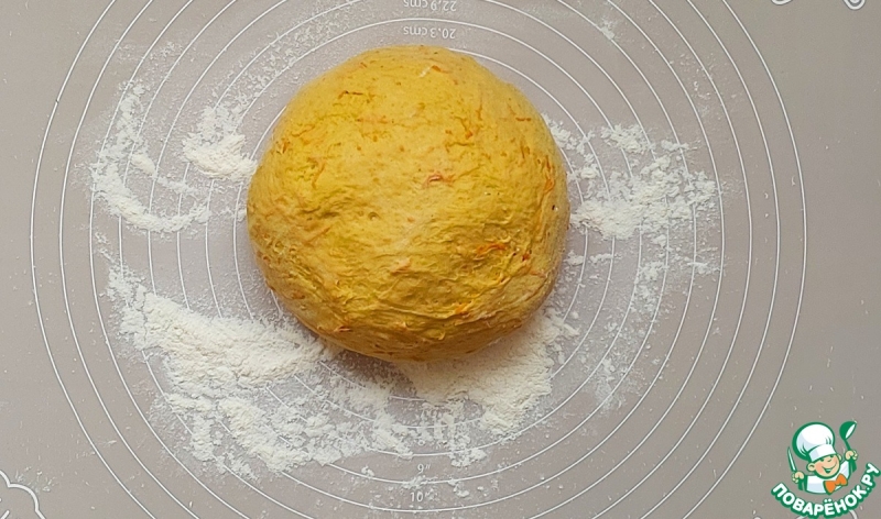 Морковные пироги с индейкой
