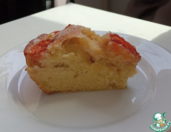 Пирог с жерделами (абрикосами) и яблоками