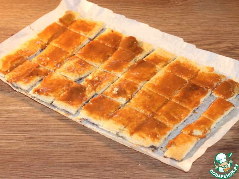 Полосатое пирожное с вареной сгущенкой