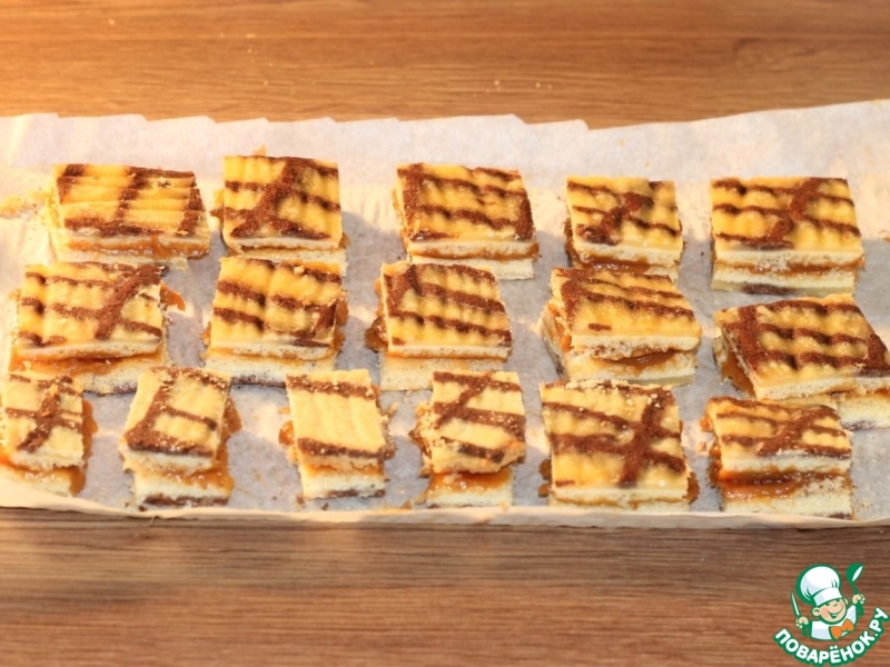 Полосатое пирожное с вареной сгущенкой